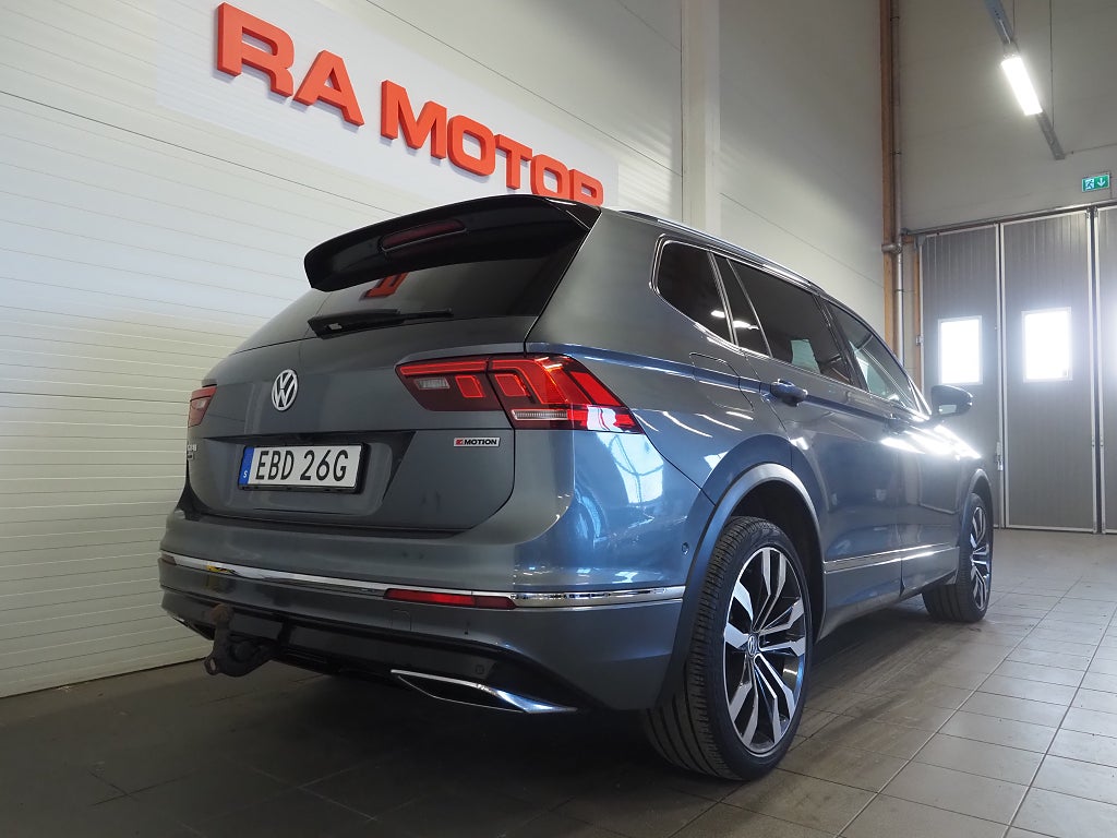 Volkswagen Tiguan Allspace 2.0 TSI 4Motion 190hk R-Line P-Värm Drag B-Kam