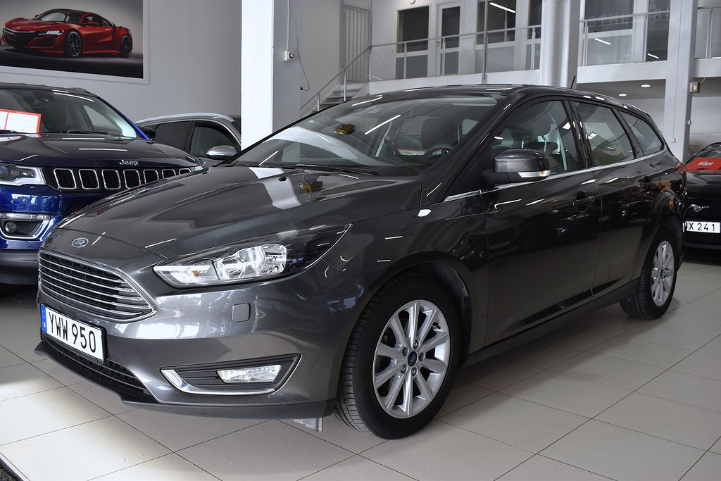 Ford Focus Privatleasing 24 mån 2995kr ink Vhjul & service