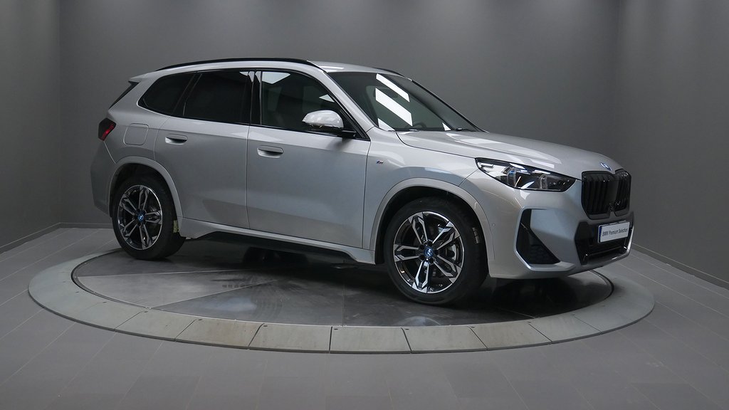 BMW X1 xDrive25e M Sport / Innovation / Adaptiv Fart. / Drag