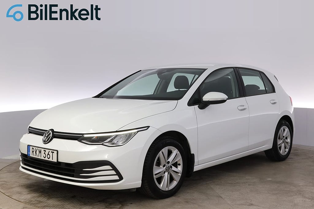 Volkswagen Golf 1.0 eTSI DSG Carplay Navi P-Sensorer 110hk