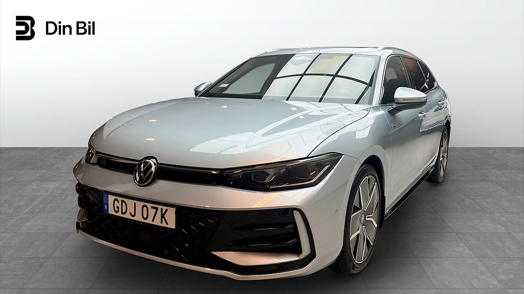 Volkswagen Passat R-LINE 2.0 TDI 193HK 4MOTION Drag/Pano