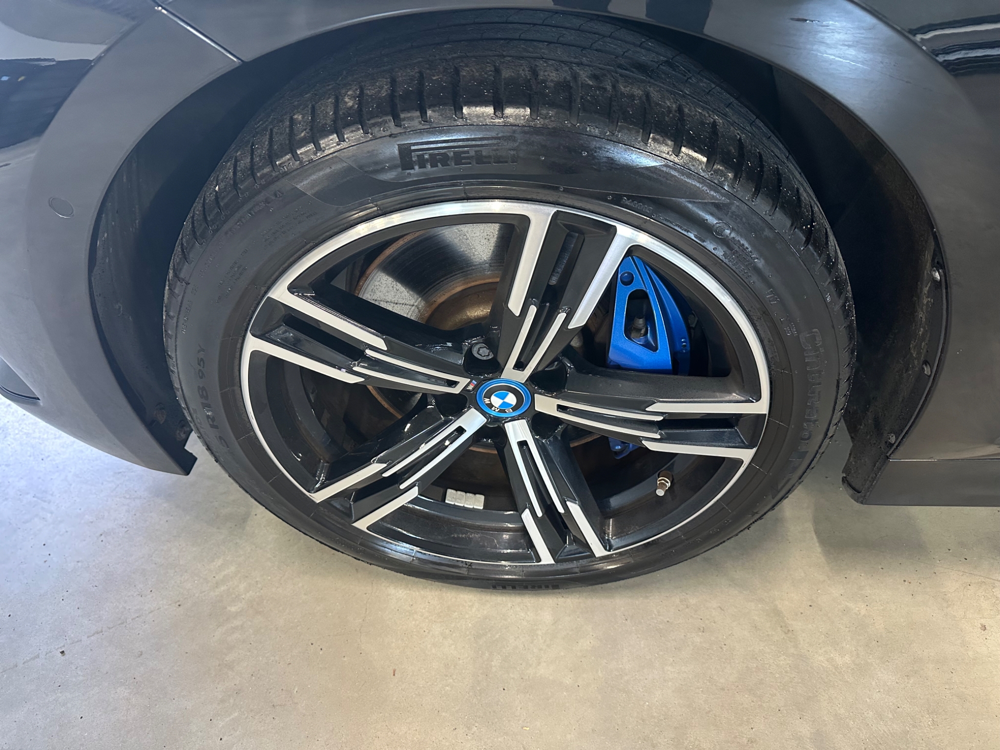 BMW 330e M Sport 2023, bild 5/10