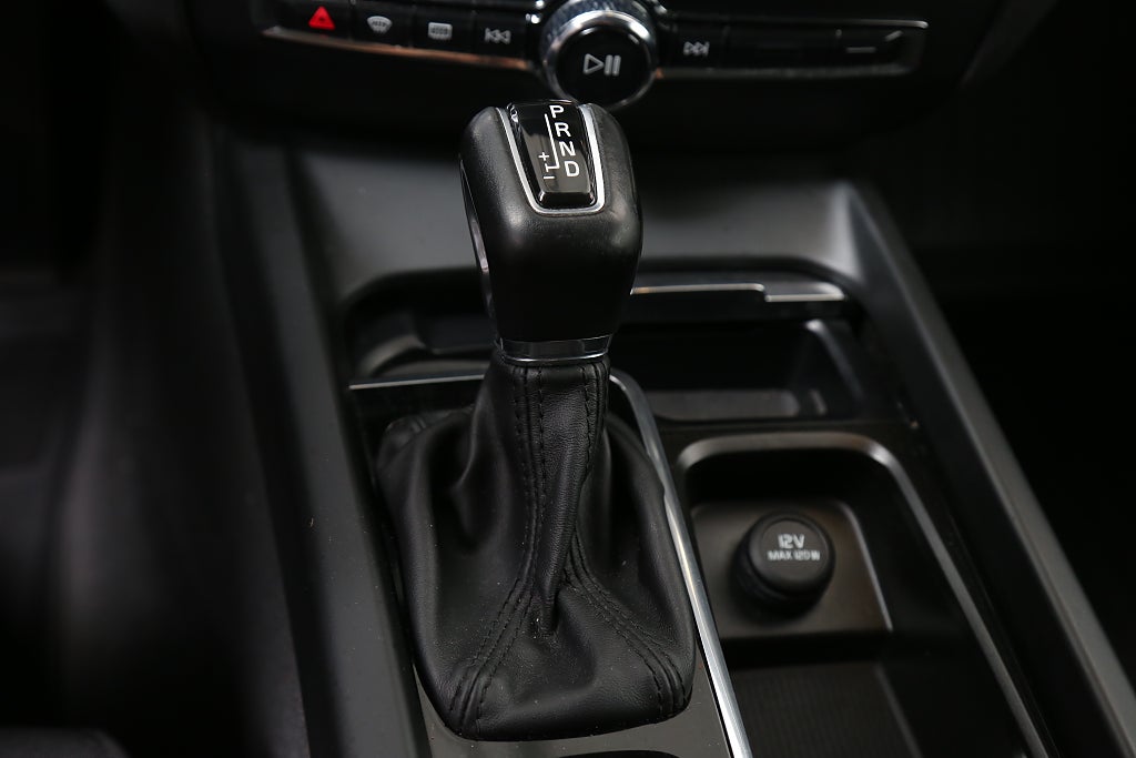 Volvo V60 Cross Country D4 190hk Adv SE ll AWD Navi Kamera Värmare Dra 2019