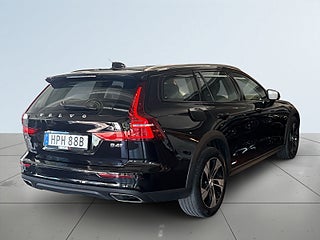 Volvo V60 Cross Country B4 AWD Advanced MoK/Värmare/H&K/Drag/Kamera