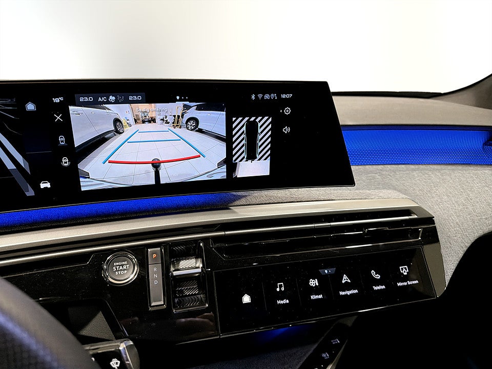 Bild på Peugeot E-5008 GT+ - DEMO
