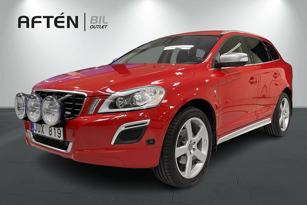 Volvo XC60 D5 AWD Momentum R-Design  Aut/M-värmare/Navi/Drag