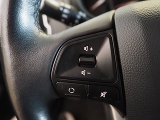 Halvkombi Kia Rio 14 av 18