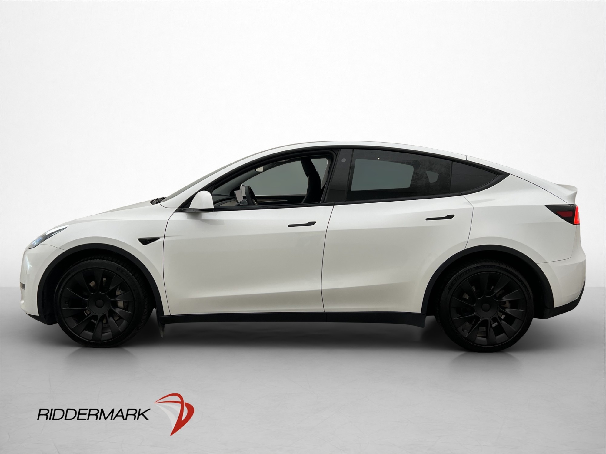 Tesla Model Y 2023, photo 5/10