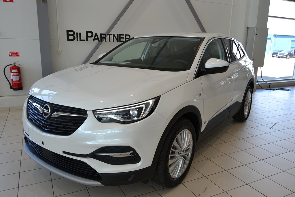 For Leasing Opel Grandland X Hybrid Automatic 224hp For Sale At Bilpartner Skane Helsingborg