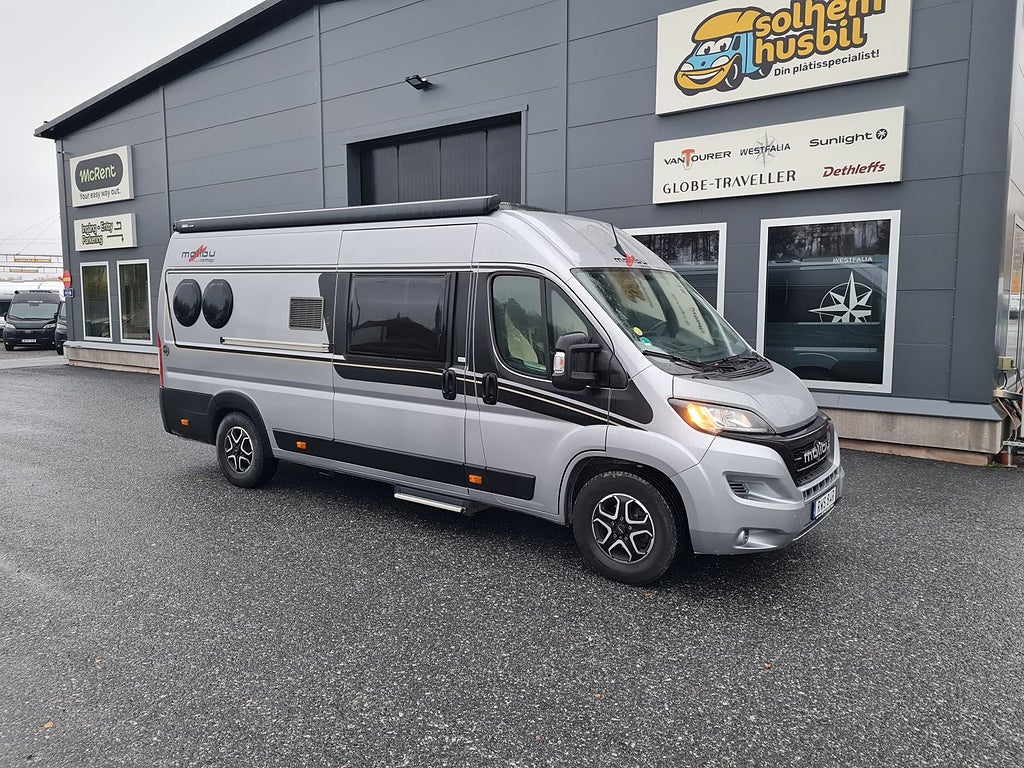 Malibu Van 640 160 hk, automat, långbädd, 3 års garanti