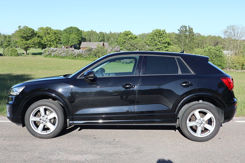 Audi Q2 35 TFSI S Tronic Proline Automat P-Sens Årsskatt 580 kr