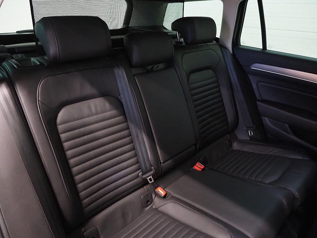 Volkswagen Passat SC 2.0 TDI 4Motion GT R-Line Cockpit Drag Skinn Kamera 2018