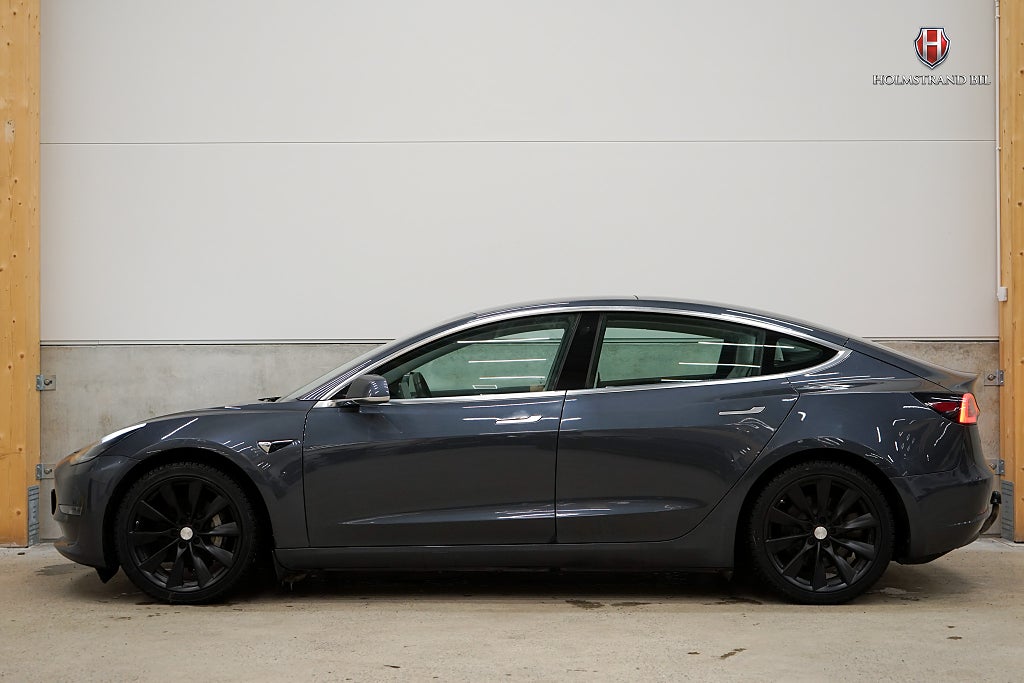 Tesla Model 3 Long Range AWD 440hk Drag Pano Premium Vita säten Kamer