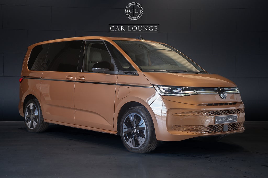 Volkswagen Multivan eHybrid 4MOTION DSG Style \ Skinnklädsel