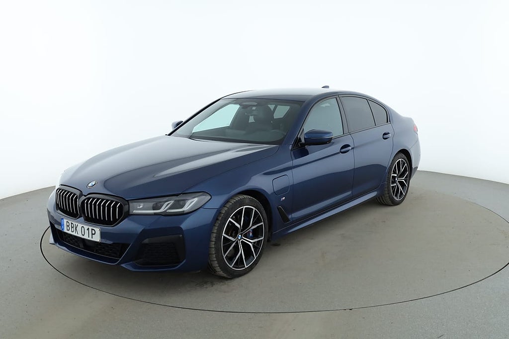 BMW 530e Sedan M Sport / 360, H/K, CarPlay