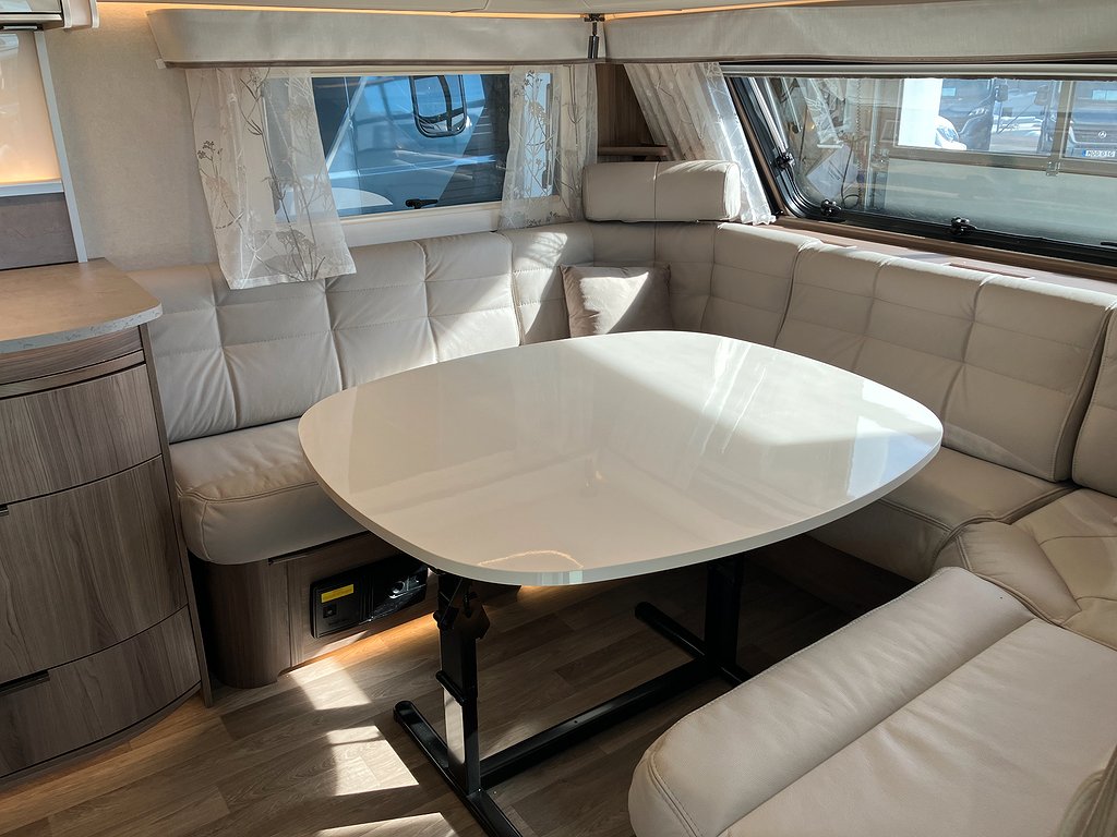 Kabe Imperial 600 XL KS / Kök i vinkel / AC / Läder / C-damm - Kabe
