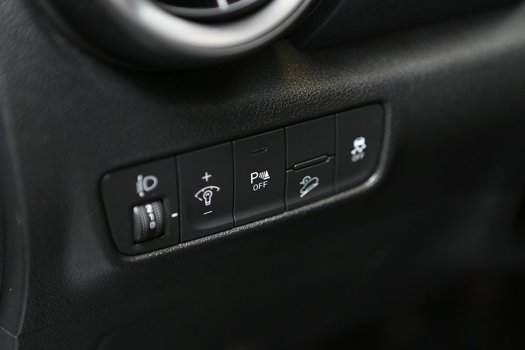 Hyundai Kona 1,0T-GDi 120hk 6MT Essential CarPlay Kamera 2022