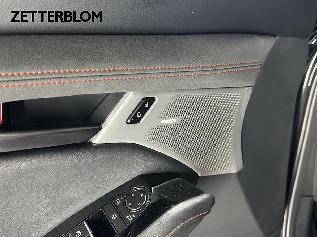 Halvkombi Mazda 3 18 av 22