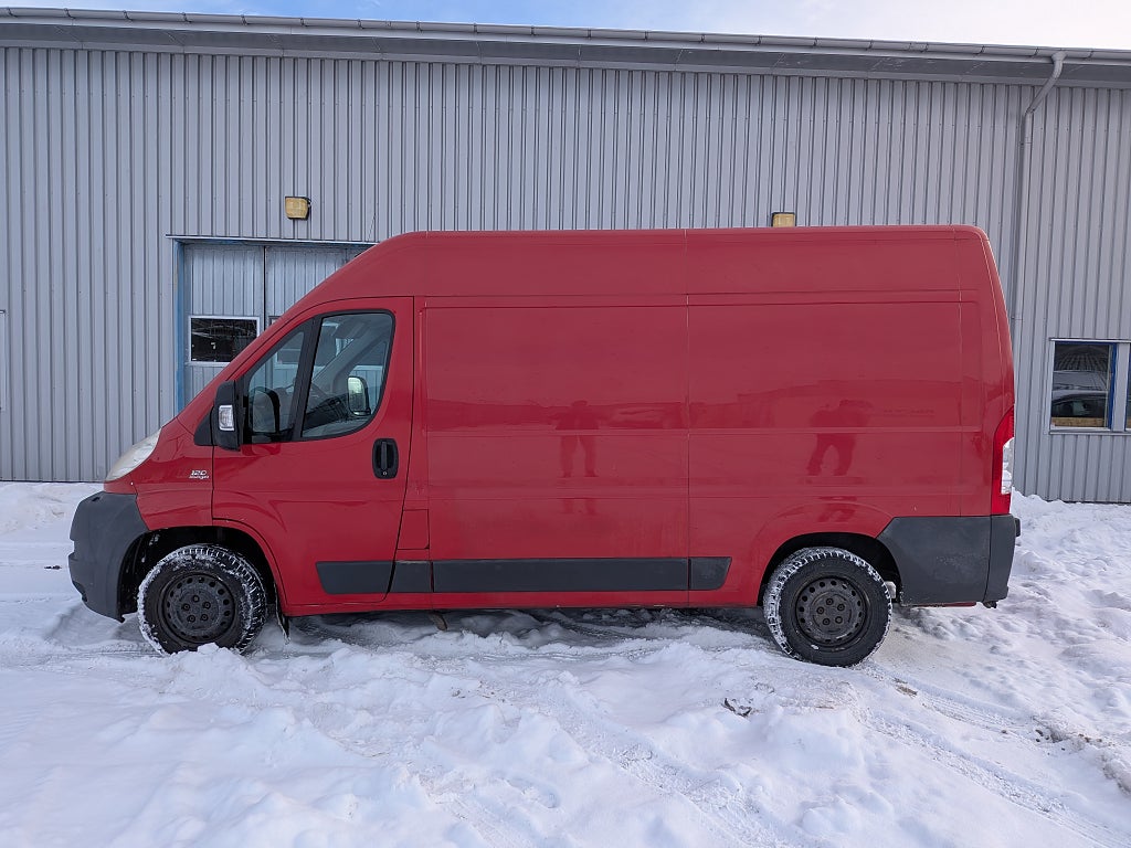 Fiat Ducato 2,3 Drag nybesiktiad
