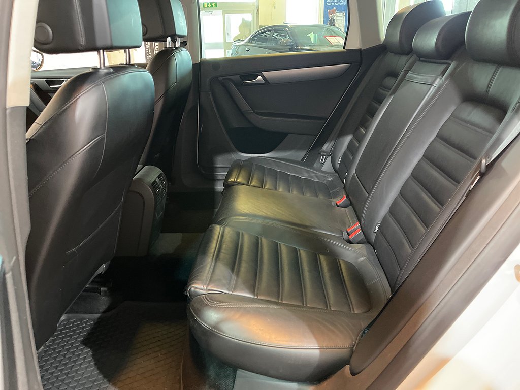 Volkswagen Passat Variant 2.0 TDI DPF BMT Manuell, 140hk, 2013