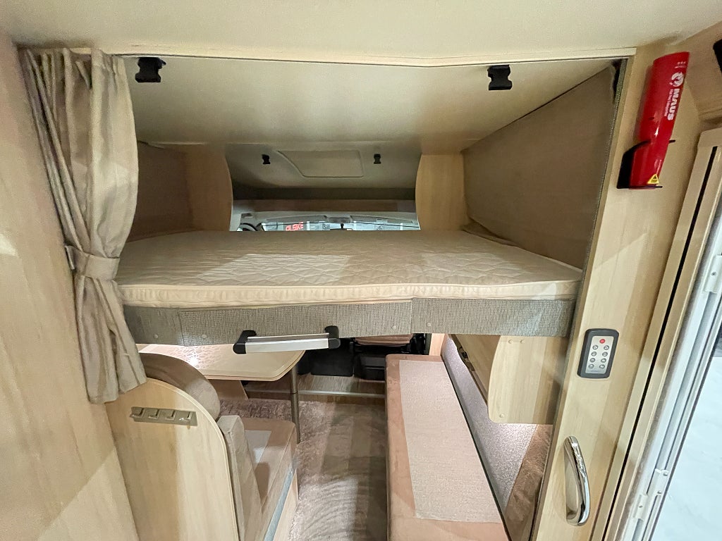 Hobby Siesta T70 HGE / AC bodel / Solcell / Taksäng / Automat - Hobby