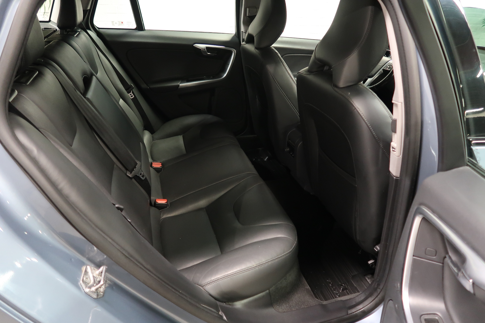 Volvo V60 Cross Country 2017, bild 6/36