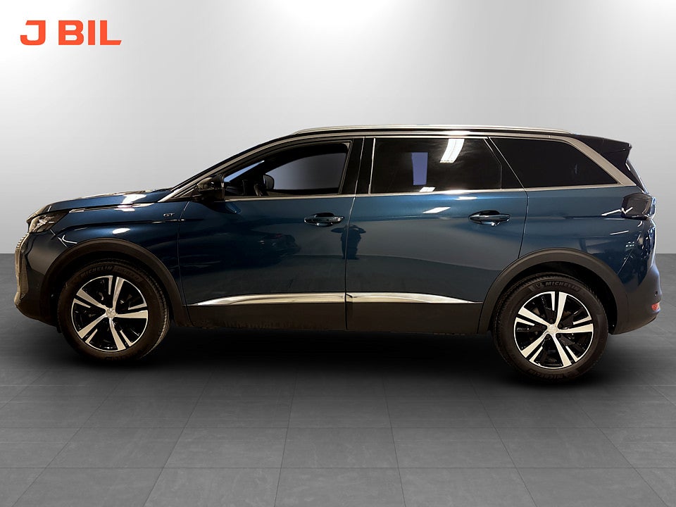 Bild på Peugeot 5008 GT 1.2 PT 130hk Aut 7-SITS B-KAMERA CARPLAY