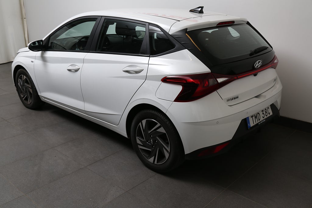 Hyundai i20 1,0 T-GDI 100hk Essential Aut Kamera Motorvärmare 2021