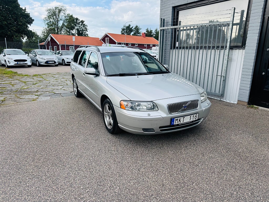 Volvo V70 2.4 170HK CLASSIC MOMENTUM / DRAG