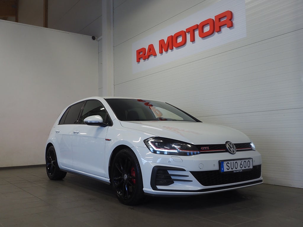 Volkswagen Golf GTI 2.0 TSI 245hk Performamce |Cockpit|Backkamera|M&K| 2018