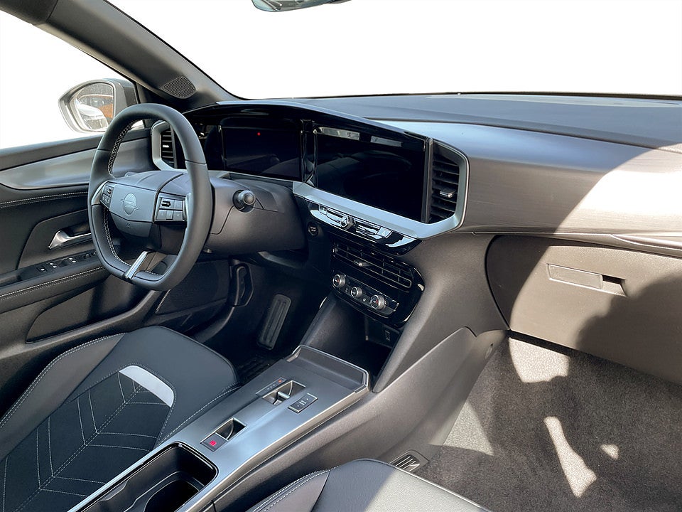 Bild på Opel Mokka GS Hybrid 145hk Aut - DEMO