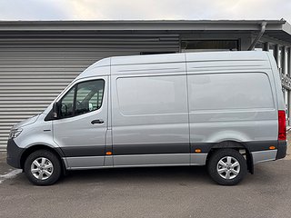 Transportbil - Skåp Mercedes-Benz Sprinter 3 av 22