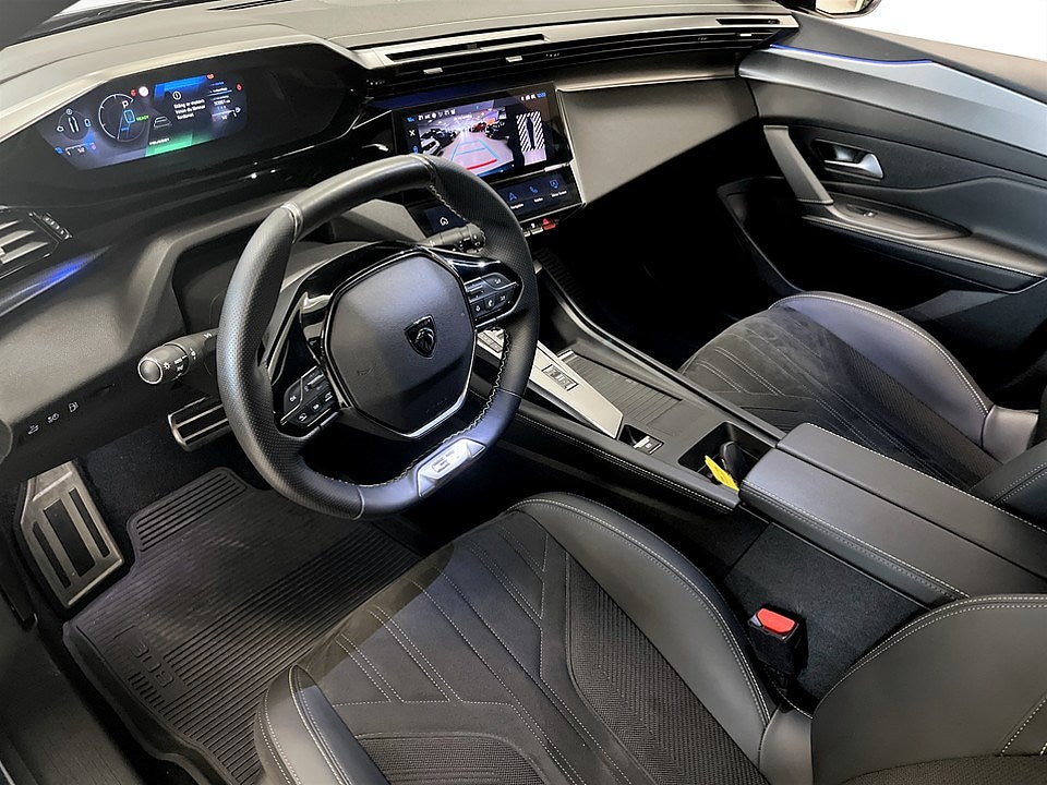 Bild på Peugeot 308 SW GT Hybrid 224hk Aut - B-KAMERA, EL-BAKLUCKA