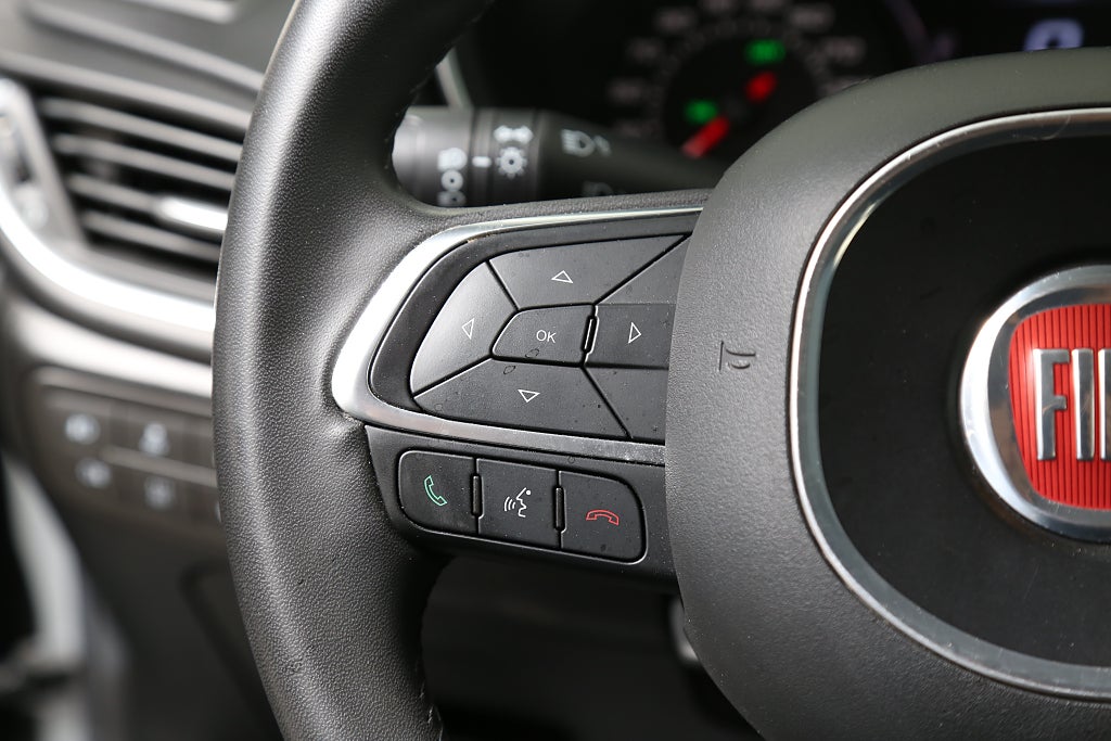 Fiat Tipo 1,6 110hk Lounge Kombi Automat 2018