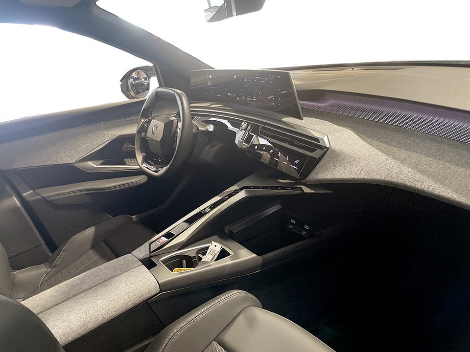 Bild på Peugeot 3008 GT Hybrid 145hk Aut B-KAMERA CARPLAY