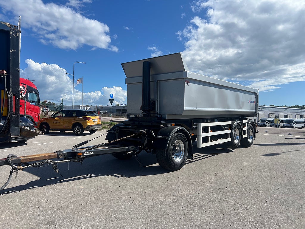 Övriga Roadex 3 Axlad tippvagn,