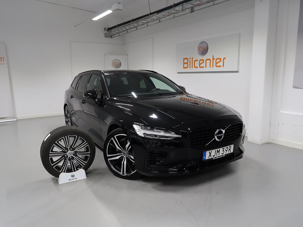 Volvo V60 *KFL 10 år 2,99%* Recharge T6 AWD R-Design *Long Range* V-Däck