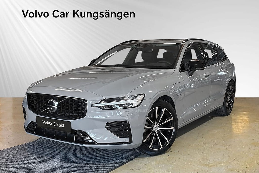 Volvo V60 T6 Plus Dark Nordic Edition Harman/Kardon 360-k...