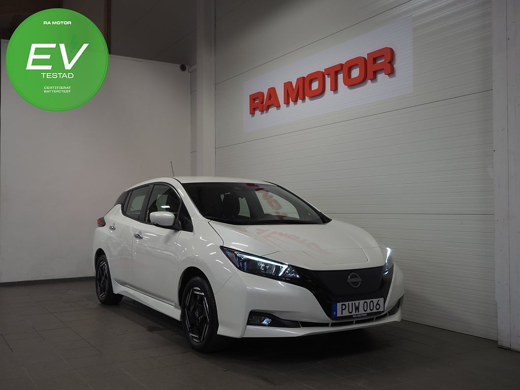 Nissan Leaf 40 kWh 150hk Acenta | Backkamera | Rattvärme |