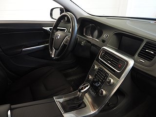 Kombi Volvo V60 Cross Country 8 av 21