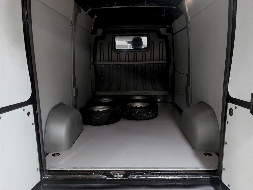 Bild på Peugeot Boxer PRO+ 2.2 BHDi 140hk L2H2 - B-KAMERA, DRAG