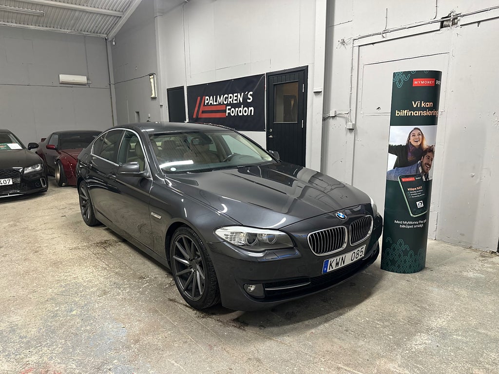 BMW 528 528i  Keyless,Helskinn, 19" Fälgar