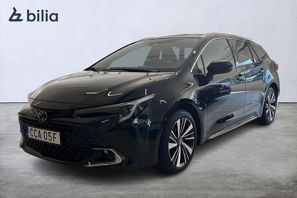 Toyota Corolla 1,8 Hybrid Touring Sports Style