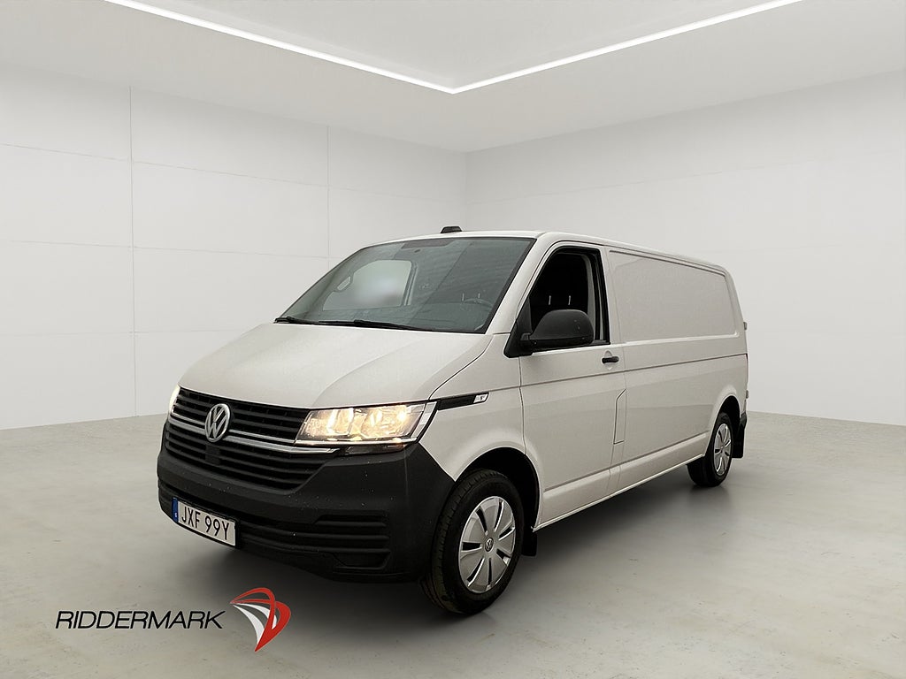 Volkswagen Transporter L2 Värm B-Kam Drag CARPLAY Moms 1-Äga