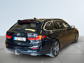 BMW 530i xDrive Touring Steptronic SoV-däck/Drag/Kamera/D-värm – bild 6