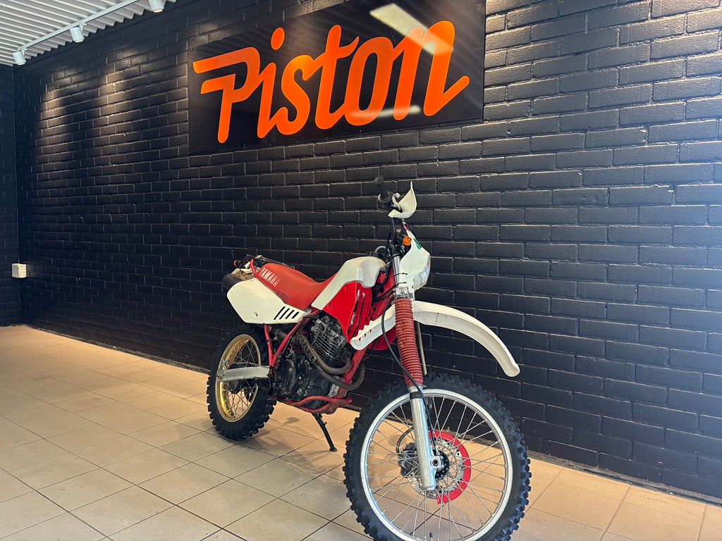 Yamaha Tt 3501tj
