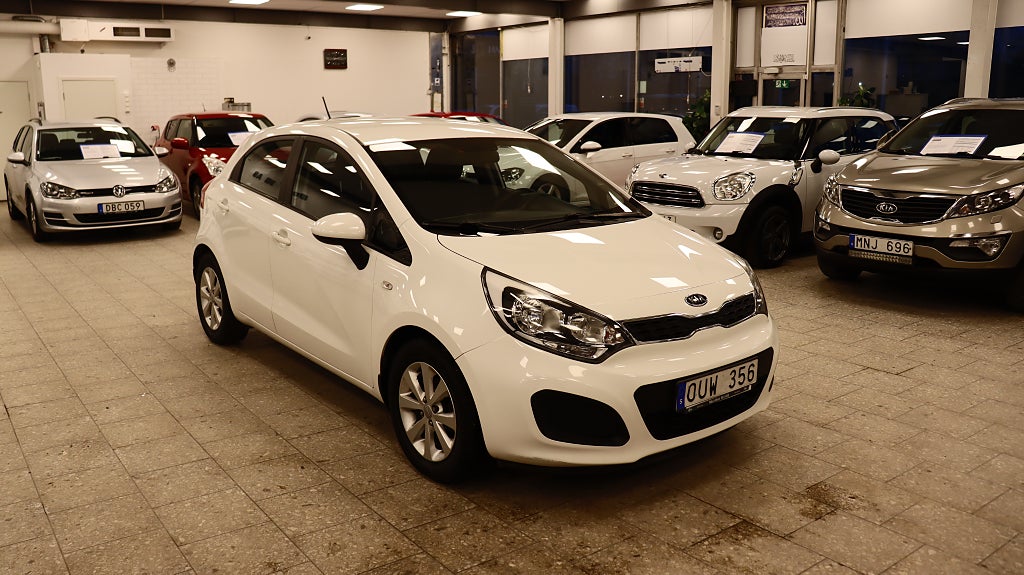 Kia Rio 5-dörrar 1.2 CVVT GLS Nyservad