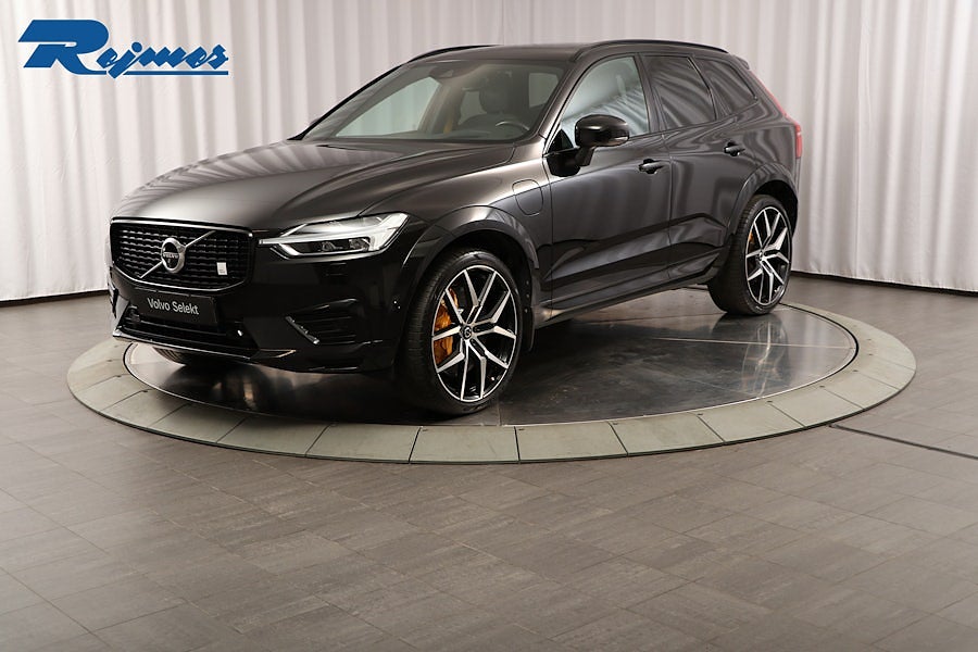 Volvo XC60 Recharge T8 Polestar Engineered T