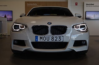 Halvkombi BMW 116i 9 av 27