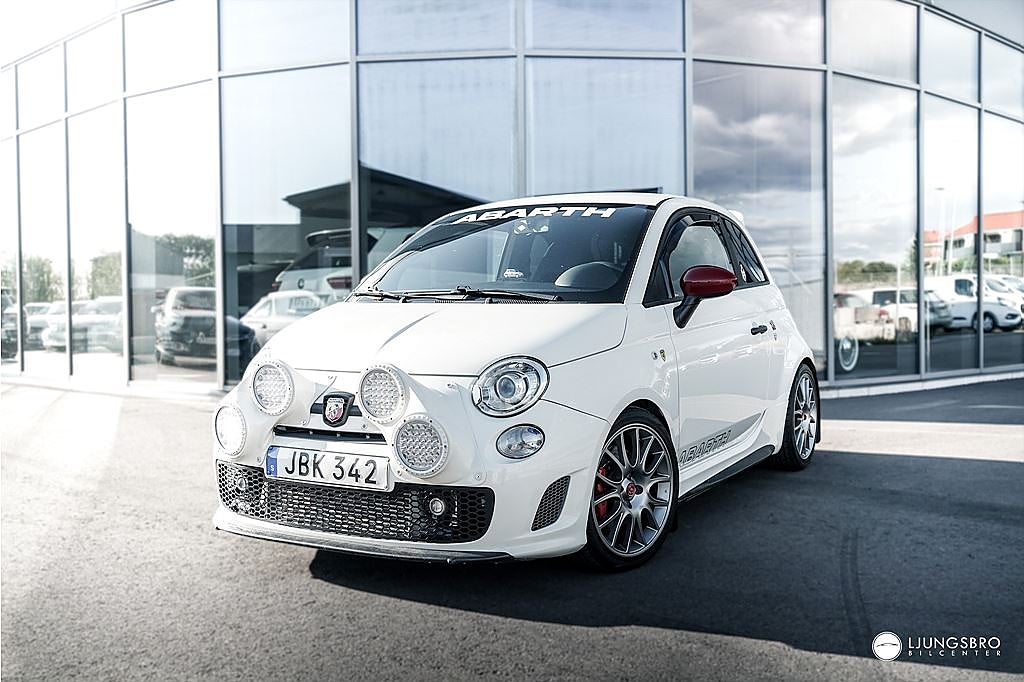 Abarth 595 1.4 Competizione 180hk / Sportavgas / SE SPEC